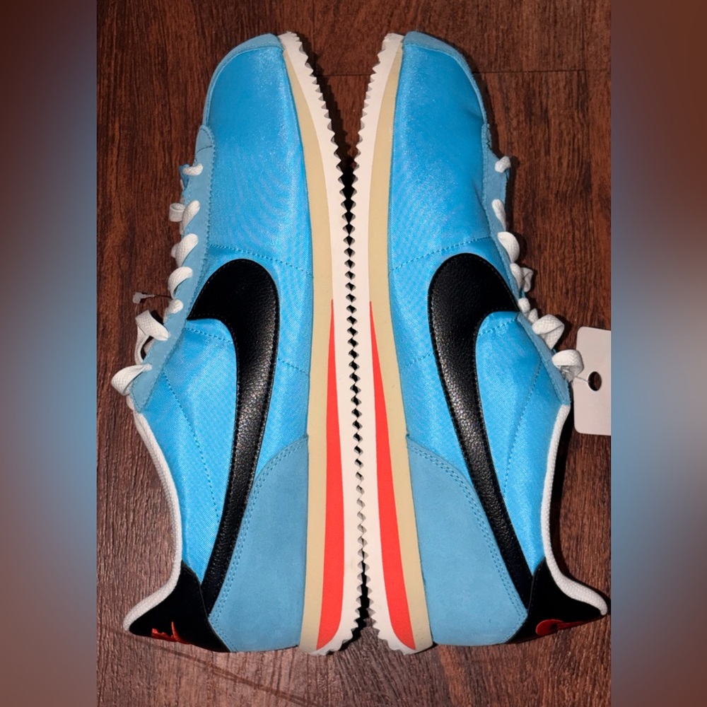 Nike size 13 - Picture 12 of 14